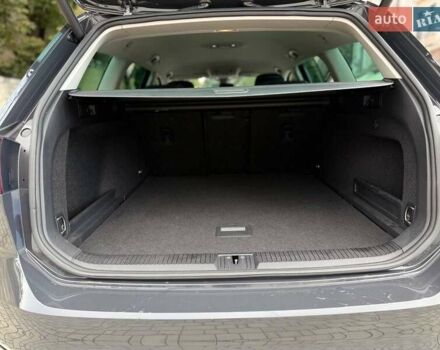 Фольксваген Пассат 2020 в Ужгороде на Automoto.ua Серый Фольксваген Пассат, объемом двигателя 1.97 л и пробегом 190 тыс. км за 20999 $, фото 16 на Automoto.ua