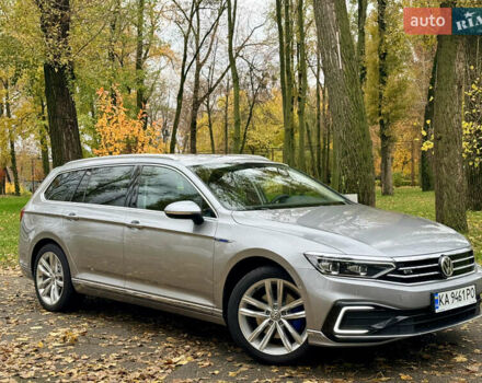 Серый Фольксваген Пассат, объемом двигателя 1.4 л и пробегом 111 тыс. км за 24700 $, фото 3 на Automoto.ua