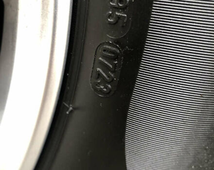 Серый Фольксваген Пассат, объемом двигателя 1.97 л и пробегом 185 тыс. км за 22950 $, фото 26 на Automoto.ua