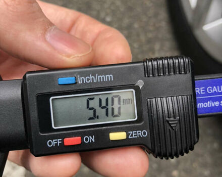 Серый Фольксваген Пассат, объемом двигателя 1.97 л и пробегом 185 тыс. км за 22950 $, фото 36 на Automoto.ua