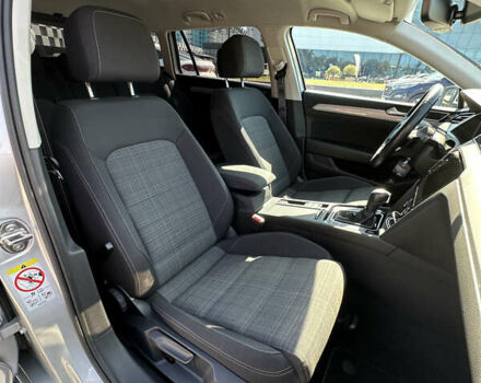 Серый Фольксваген Пассат, объемом двигателя 1.97 л и пробегом 170 тыс. км за 22200 $, фото 21 на Automoto.ua