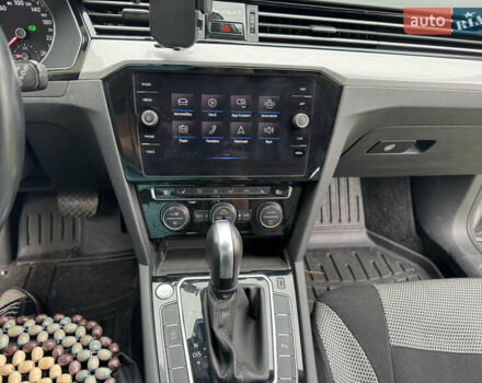 Сірий Фольксваген Пассат, об'ємом двигуна 1.97 л та пробігом 160 тис. км за 21000 $, фото 1 на Automoto.ua