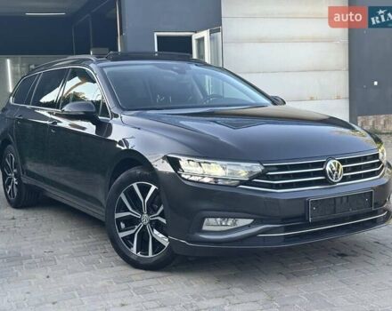 Серый Фольксваген Пассат, объемом двигателя 1.97 л и пробегом 188 тыс. км за 22700 $, фото 1 на Automoto.ua