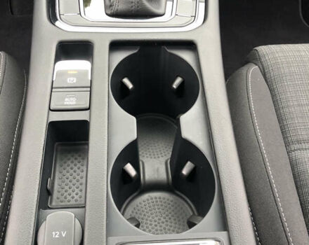 Серый Фольксваген Пассат, объемом двигателя 1.97 л и пробегом 185 тыс. км за 22950 $, фото 43 на Automoto.ua