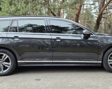 Серый Фольксваген Пассат, объемом двигателя 1.97 л и пробегом 207 тыс. км за 23900 $, фото 4 на Automoto.ua