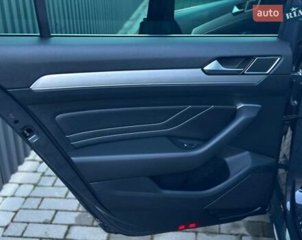 Сірий Фольксваген Пассат, об'ємом двигуна 1.97 л та пробігом 191 тис. км за 20900 $, фото 34 на Automoto.ua