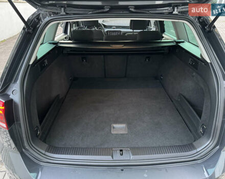 Серый Фольксваген Пассат, объемом двигателя 2 л и пробегом 220 тыс. км за 19800 $, фото 79 на Automoto.ua