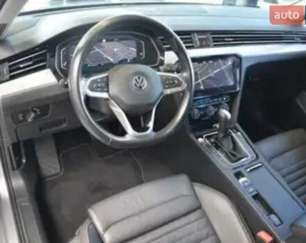 Сірий Фольксваген Пассат, об'ємом двигуна 2 л та пробігом 140 тис. км за 28250 $, фото 6 на Automoto.ua