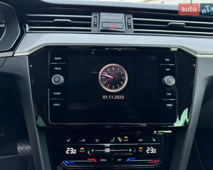 Серый Фольксваген Пассат, объемом двигателя 2 л и пробегом 170 тыс. км за 21900 $, фото 18 на Automoto.ua