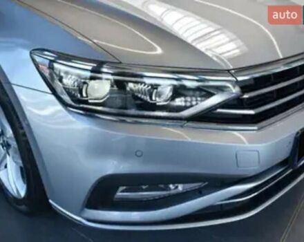 Сірий Фольксваген Пассат, об'ємом двигуна 2 л та пробігом 140 тис. км за 28250 $, фото 1 на Automoto.ua