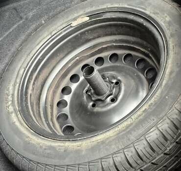 Серый Фольксваген Пассат, объемом двигателя 1.97 л и пробегом 207 тыс. км за 23900 $, фото 28 на Automoto.ua