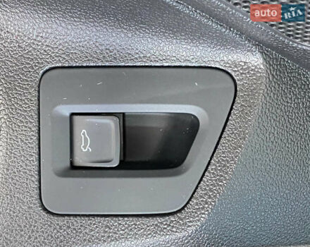 Серый Фольксваген Пассат, объемом двигателя 2 л и пробегом 120 тыс. км за 20950 $, фото 38 на Automoto.ua