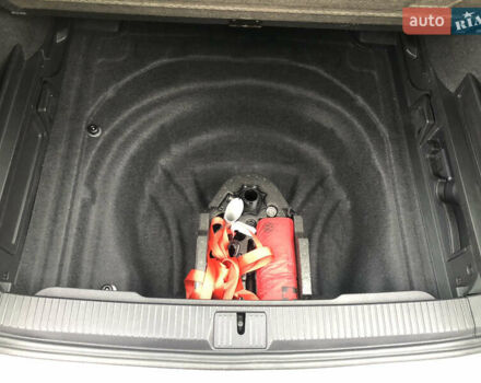 Серый Фольксваген Пассат, объемом двигателя 1.97 л и пробегом 185 тыс. км за 22950 $, фото 61 на Automoto.ua