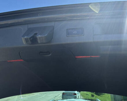 Серый Фольксваген Пассат, объемом двигателя 1.97 л и пробегом 185 тыс. км за 28000 $, фото 11 на Automoto.ua