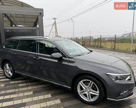 Серый Фольксваген Пассат, объемом двигателя 1.97 л и пробегом 220 тыс. км за 20990 $, фото 11 на Automoto.ua