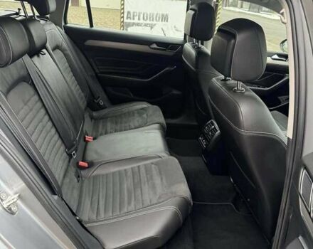 Серый Фольксваген Пассат, объемом двигателя 1.97 л и пробегом 203 тыс. км за 24000 $, фото 13 на Automoto.ua