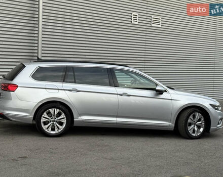 Серый Фольксваген Пассат, объемом двигателя 2 л и пробегом 205 тыс. км за 19500 $, фото 13 на Automoto.ua