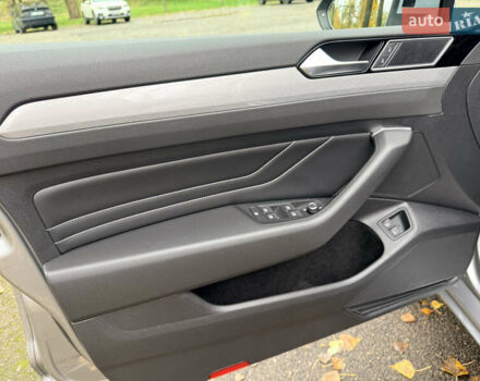 Серый Фольксваген Пассат, объемом двигателя 1.4 л и пробегом 111 тыс. км за 24700 $, фото 10 на Automoto.ua