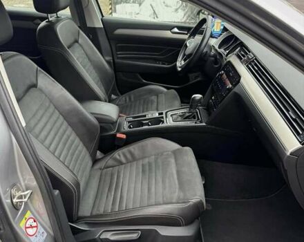 Серый Фольксваген Пассат, объемом двигателя 1.97 л и пробегом 203 тыс. км за 24000 $, фото 11 на Automoto.ua