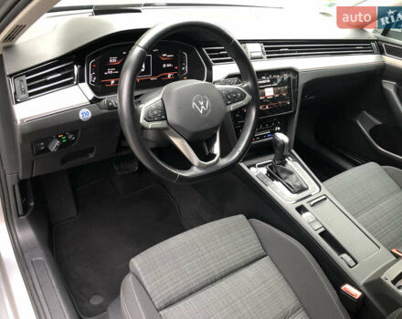 Серый Фольксваген Пассат, объемом двигателя 1.97 л и пробегом 185 тыс. км за 22950 $, фото 40 на Automoto.ua