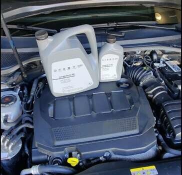 Сірий Фольксваген Пассат, об'ємом двигуна 1.97 л та пробігом 213 тис. км за 20500 $, фото 67 на Automoto.ua