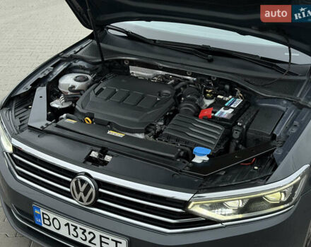 Сірий Фольксваген Пассат, об'ємом двигуна 2 л та пробігом 269 тис. км за 18750 $, фото 44 на Automoto.ua