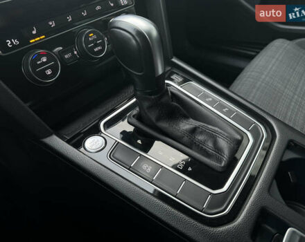 Серый Фольксваген Пассат, объемом двигателя 2 л и пробегом 220 тыс. км за 19800 $, фото 47 на Automoto.ua