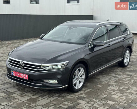 Серый Фольксваген Пассат, объемом двигателя 2 л и пробегом 216 тыс. км за 21300 $, фото 2 на Automoto.ua