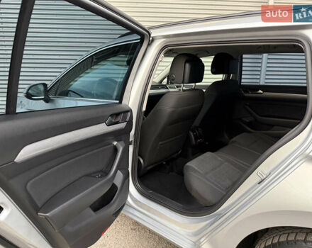 Серый Фольксваген Пассат, объемом двигателя 2 л и пробегом 205 тыс. км за 19500 $, фото 43 на Automoto.ua