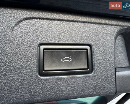 Серый Фольксваген Пассат, объемом двигателя 2 л и пробегом 178 тыс. км за 21900 $, фото 5 на Automoto.ua