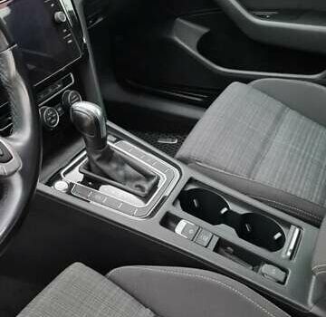 Серый Фольксваген Пассат, объемом двигателя 1.97 л и пробегом 208 тыс. км за 23000 $, фото 9 на Automoto.ua