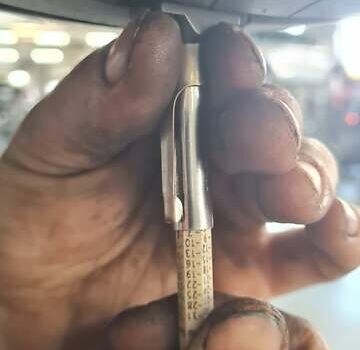 Серый Фольксваген Пассат, объемом двигателя 1.97 л и пробегом 203 тыс. км за 24000 $, фото 29 на Automoto.ua