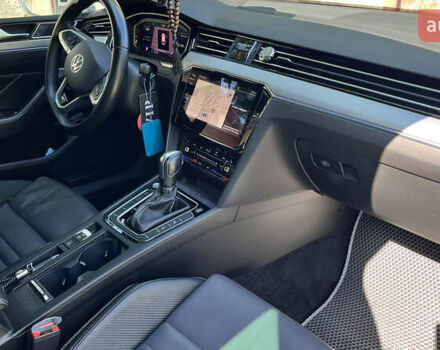 Серый Фольксваген Пассат, объемом двигателя 1.97 л и пробегом 176 тыс. км за 27900 $, фото 34 на Automoto.ua