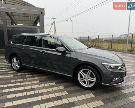 Серый Фольксваген Пассат, объемом двигателя 1.97 л и пробегом 220 тыс. км за 20990 $, фото 10 на Automoto.ua