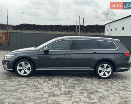 Серый Фольксваген Пассат, объемом двигателя 2 л и пробегом 216 тыс. км за 21300 $, фото 16 на Automoto.ua