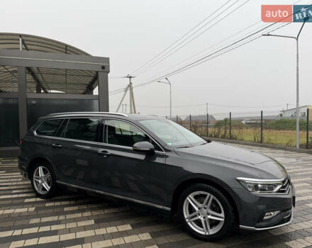 Серый Фольксваген Пассат, объемом двигателя 1.97 л и пробегом 220 тыс. км за 20990 $, фото 9 на Automoto.ua