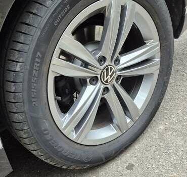 Серый Фольксваген Пассат, объемом двигателя 1.97 л и пробегом 207 тыс. км за 23900 $, фото 23 на Automoto.ua