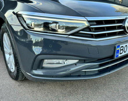 Серый Фольксваген Пассат, объемом двигателя 1.97 л и пробегом 265 тыс. км за 22300 $, фото 4 на Automoto.ua