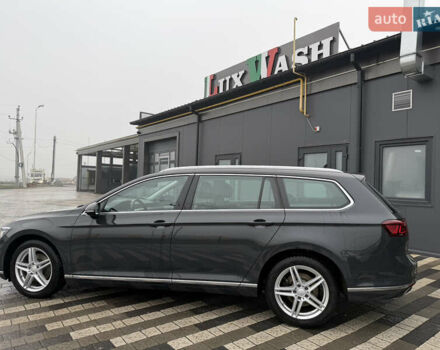 Серый Фольксваген Пассат, объемом двигателя 1.97 л и пробегом 220 тыс. км за 20990 $, фото 18 на Automoto.ua