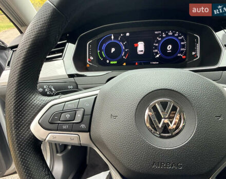 Серый Фольксваген Пассат, объемом двигателя 1.4 л и пробегом 111 тыс. км за 24700 $, фото 33 на Automoto.ua