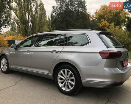 Серый Фольксваген Пассат, объемом двигателя 1.97 л и пробегом 185 тыс. км за 22950 $, фото 5 на Automoto.ua