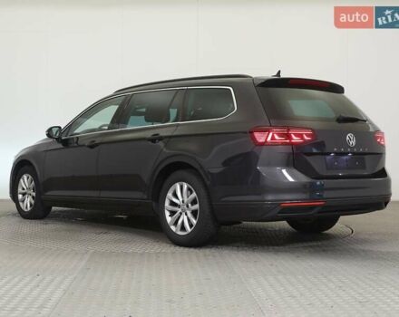 Сірий Фольксваген Пассат, об'ємом двигуна 1.6 л та пробігом 136 тис. км за 18500 $, фото 7 на Automoto.ua