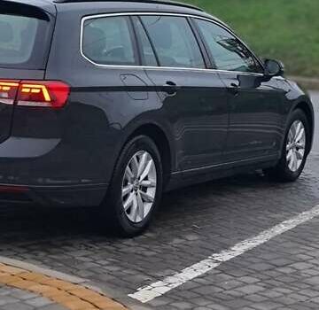 Серый Фольксваген Пассат, объемом двигателя 1.97 л и пробегом 208 тыс. км за 23000 $, фото 6 на Automoto.ua