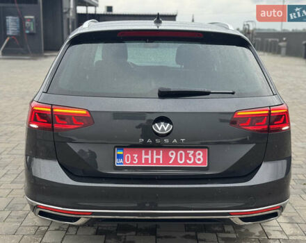 Серый Фольксваген Пассат, объемом двигателя 2 л и пробегом 216 тыс. км за 21300 $, фото 13 на Automoto.ua