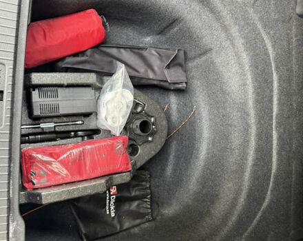 Серый Фольксваген Пассат, объемом двигателя 1.97 л и пробегом 138 тыс. км за 28400 $, фото 35 на Automoto.ua