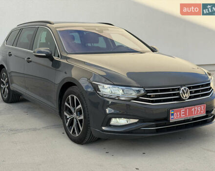 Серый Фольксваген Пассат, объемом двигателя 2 л и пробегом 232 тыс. км за 21799 $, фото 1 на Automoto.ua