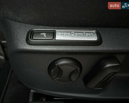 Серый Фольксваген Пассат, объемом двигателя 2 л и пробегом 220 тыс. км за 19800 $, фото 38 на Automoto.ua