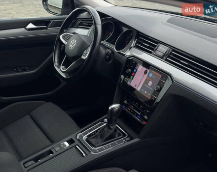 Серый Фольксваген Пассат, объемом двигателя 2 л и пробегом 216 тыс. км за 21300 $, фото 41 на Automoto.ua