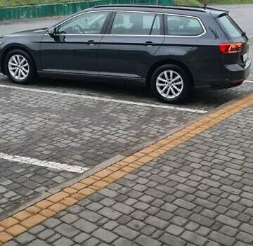 Серый Фольксваген Пассат, объемом двигателя 1.97 л и пробегом 208 тыс. км за 23000 $, фото 4 на Automoto.ua