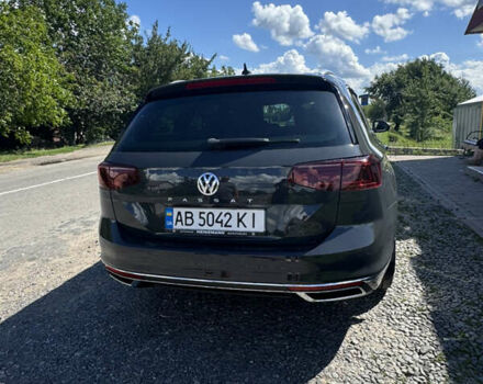 Серый Фольксваген Пассат, объемом двигателя 1.97 л и пробегом 185 тыс. км за 28000 $, фото 7 на Automoto.ua